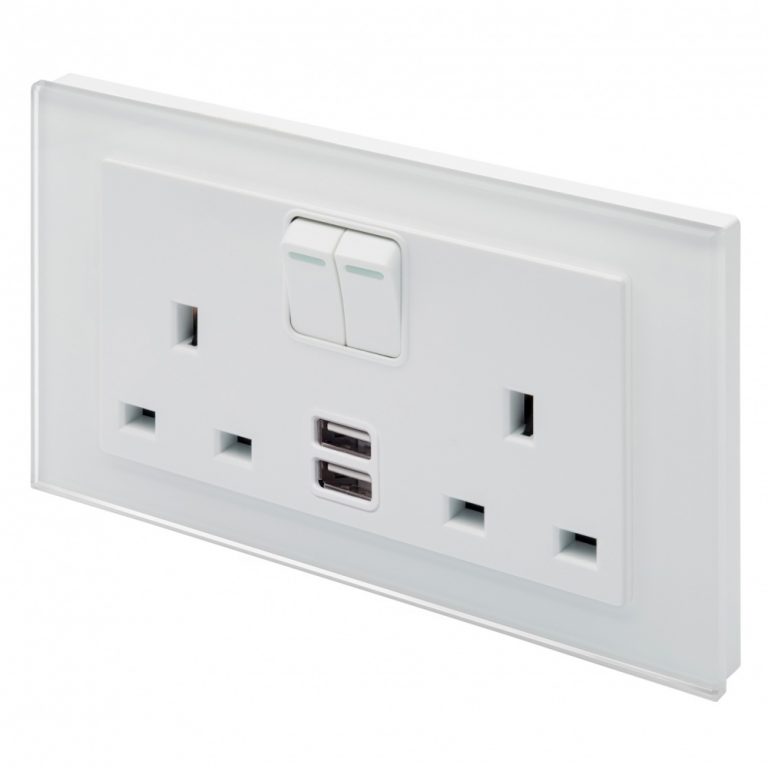00662_Retrotouch Crystal_13A Double Socket with USB_ Plain Glass_White_Angle