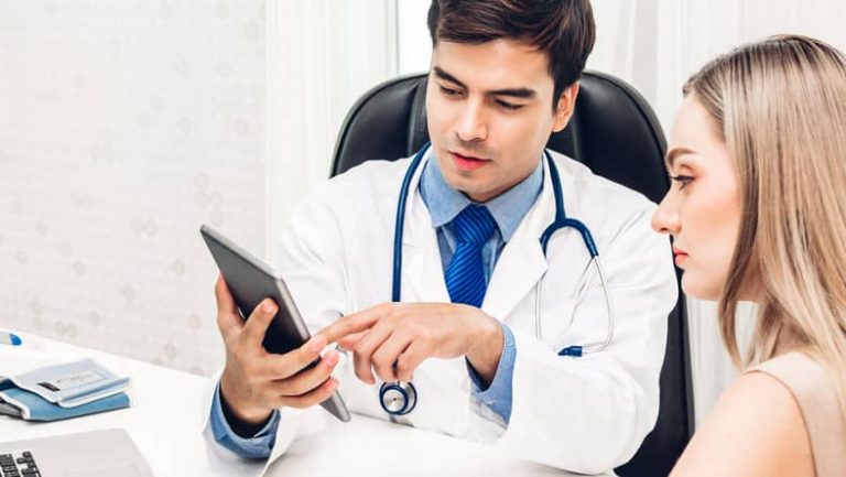 plastic-surgery-consultation